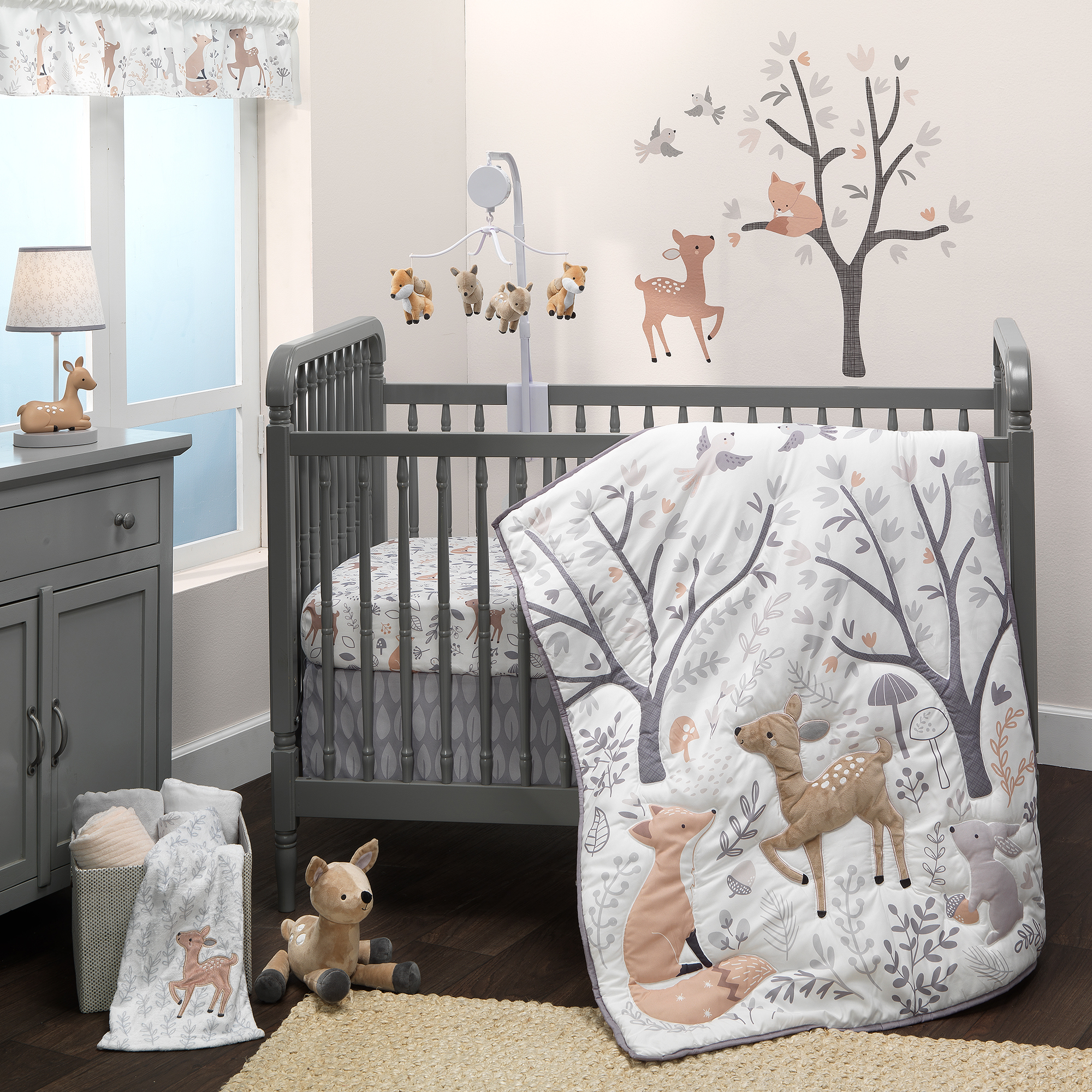 Bedtime Originals Deer Park Fitted Crib Sheet, Woodland Animals photo 4