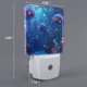 thumbnail image 2 of Balery Deep Sea Glowing Fishes Luz Nocturna LED con Sensor Automático, Enchufe con Sensor Crepuscular, Luz Suave de 0.5W para Dormitorio, Pasillo, Baño-US, 2 of 7