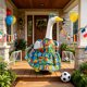 thumbnail image 1 of Vestido con estampado de mapa de fútbol para Porch Goose – Conjunto de disfraz deportivo con sombrero, decoración de poliéster para exhibición en el patio exterior, 1 of 6