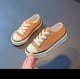 thumbnail image 1 of SAILING Envío Gratis, zapatos blancos para niños, zapatillas de deporte para primavera y otoño para niños, zapatos escolares de lona informales versátiles, zapatos planos de moda para niños, 1 of 5