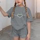 thumbnail image 4 of Conjuntos de blusas y camisas de cuello redondo y manga corta para niños Conjunto de dos piezas de blusas de cuello redondo y manga corta con estampado del Día de San Patricio para niños Niños poliést, 4 of 6