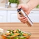 thumbnail image 5 of Pulverizador de aceite de oliva botella de 100 ml de acero inoxidable de vidrio | Dispensador de spray para cocina para freidora de aire, barbacoa, barbacoa | Control de la niebla fina, Gadget, 5 of 8