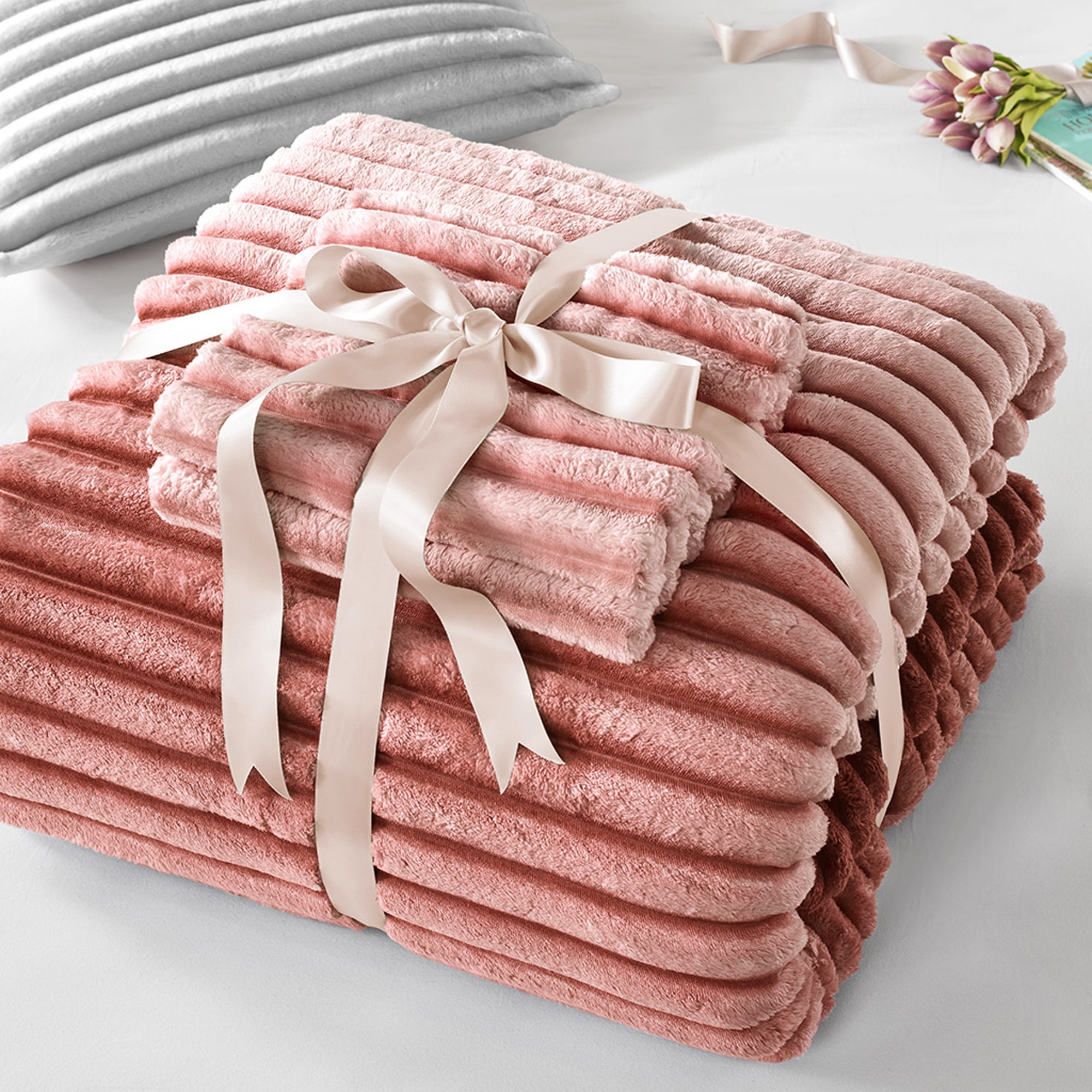 Regency Heights Twin/Twin XL Fluffy Ribbed Plush Comforter Set 2-Piece Bedding Set Blush Ombre