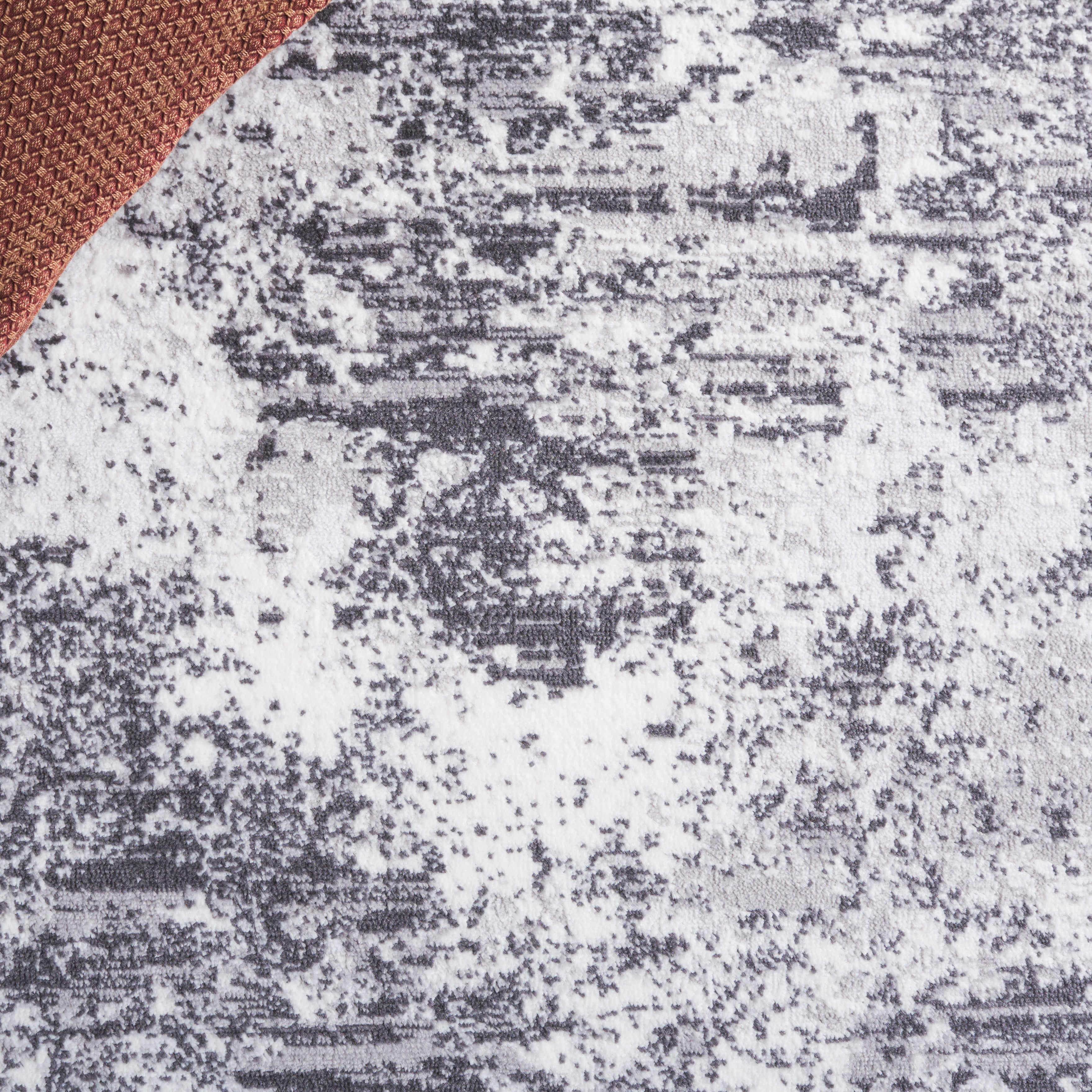SAFAVIEH Amelia Alastar Abstract Distressed Area Rug, Charcoal/Ivory, 4' x 6'