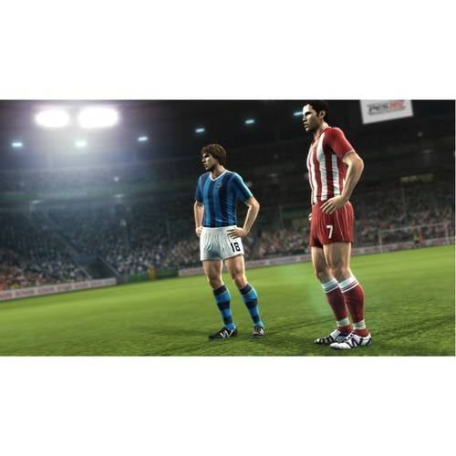  Pro Evolution Soccer 2012 - Xbox 360 : Konami of America:  Everything Else