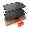thumbnail image 1 of Plancha Reversible de Hierro Fundido NutriChef Roja para Cocina de Gas y Eléctrica con Guante de Sil, 1 of 8