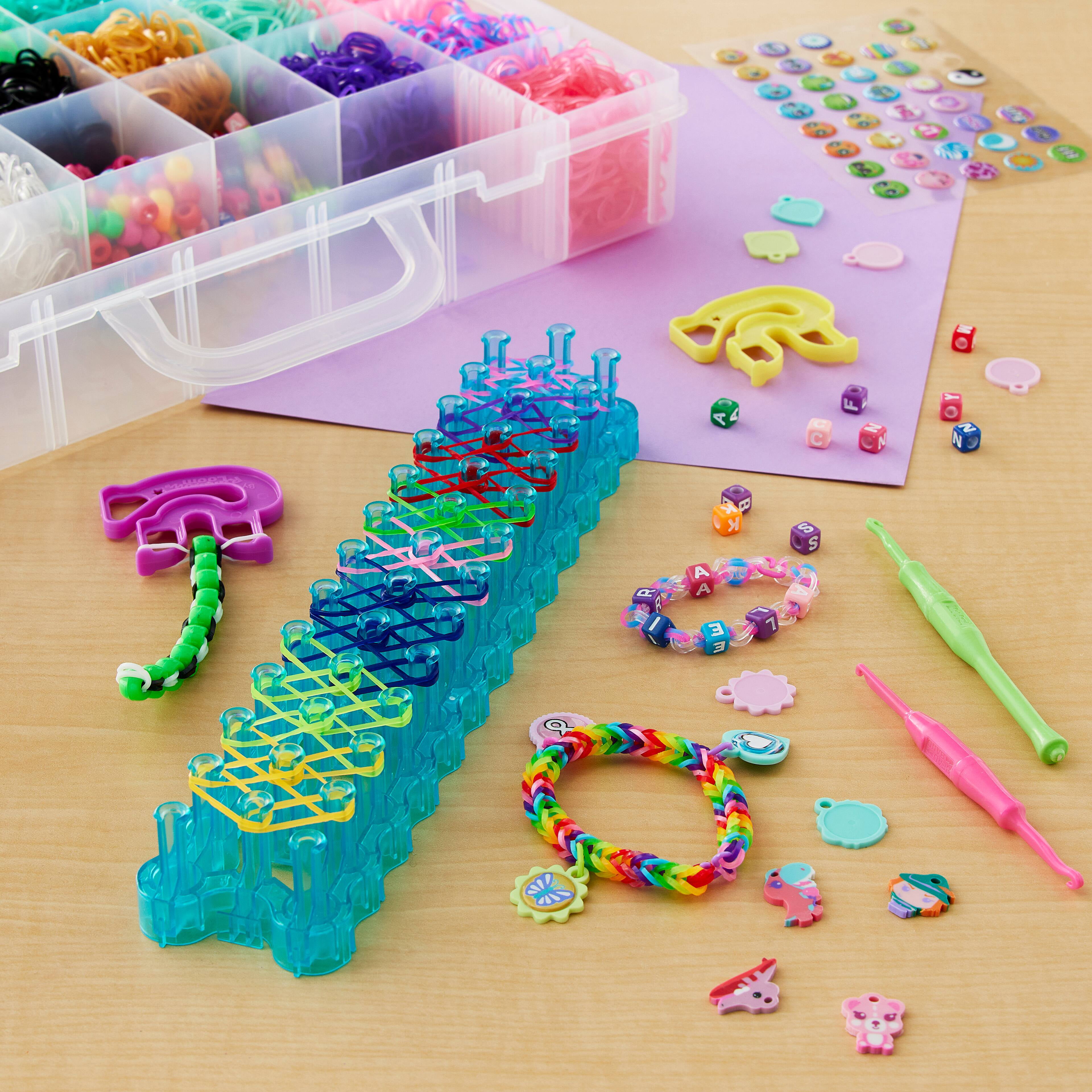 Rubber Band Bracelet Kit, Loom Bracelet Making Kit for DIY Art and  Craft,4800 pcs with Storage Container,Charms,Y-Looms,Crochet Hooks and  S-Clips (4800 Pcs) : Amazon.in: Home & Kitchen