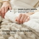 thumbnail image 3 of Manta Bedsure Sherpa para sofá, tamaño doble, 150 x 200 cm, color beige, 3 of 6