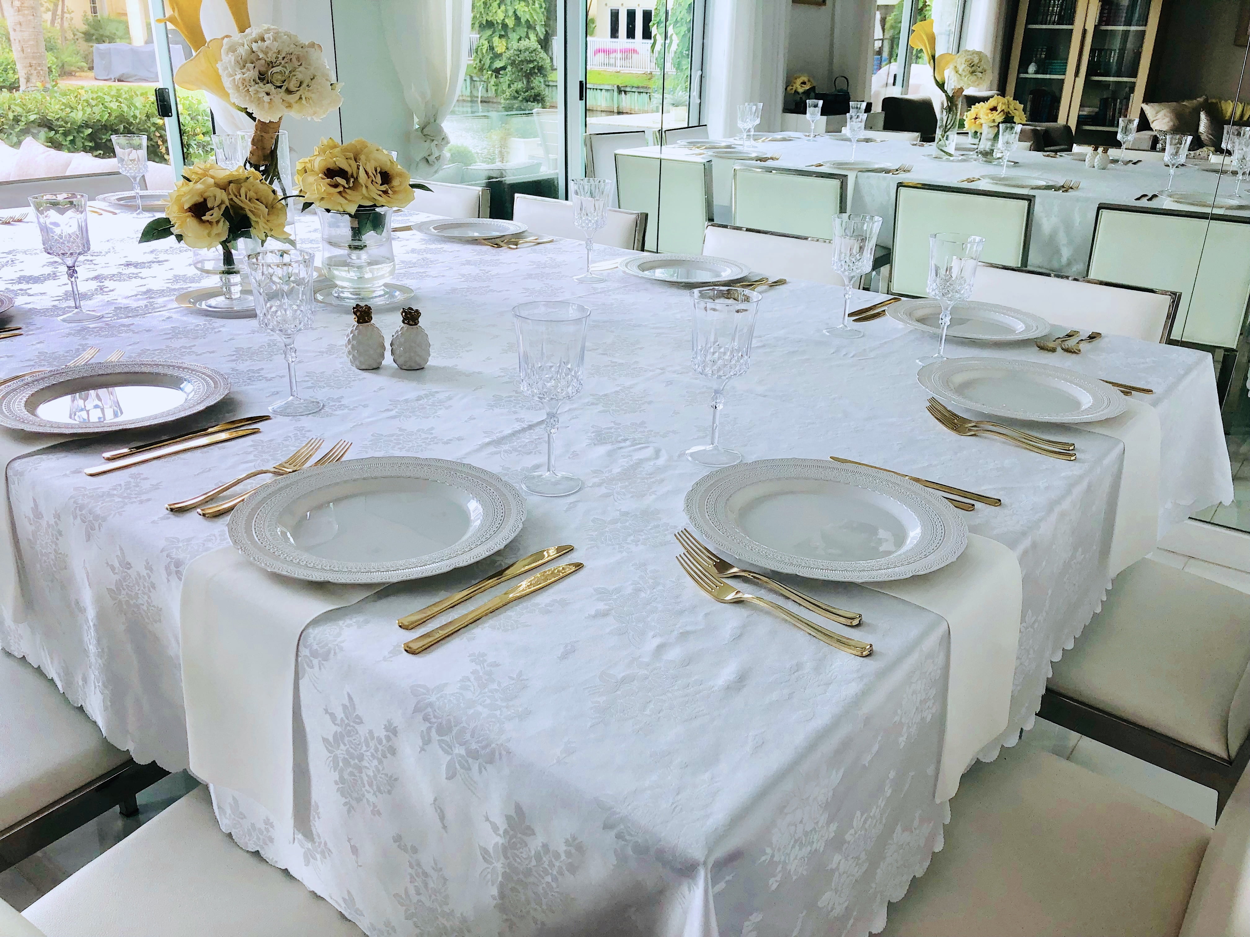 " OCCASIONS " 120 Plates Pack,(60 Guests) Extra Heavyweight Vintage Wedding Disposable / Reusable Plastic Plates 60 x 11'' Dinner +60 x 8.25'' Salad / Dessert Plate (Chatesau Light Gray)