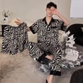 thumbnail image 4 of Traje de pijama de seda de hielo para pareja, pantalones cortos de seda de verano de manga corta, traje de tres piezas, ropa exterior con estampado de caballos de alta calidad, ropa para el, 4 of 5