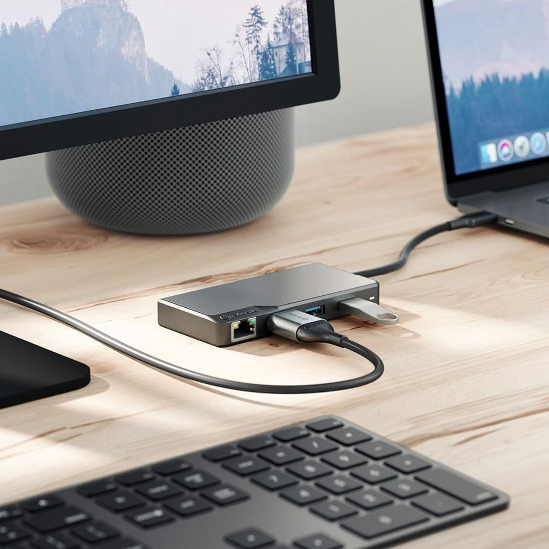 ALOGIC USB-C Fusion ALPHA 5-in-1 Hub - 1 x HDMI 4K@60Hz, 2 x USB-A (USB 3.0), 1 x Gigabit Ethernet, 1 x USB-C (Data & PD) - Space Grey