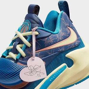 Nike Zoom Freak 3 NRG Men's Sneaker Shoe Limited Edition