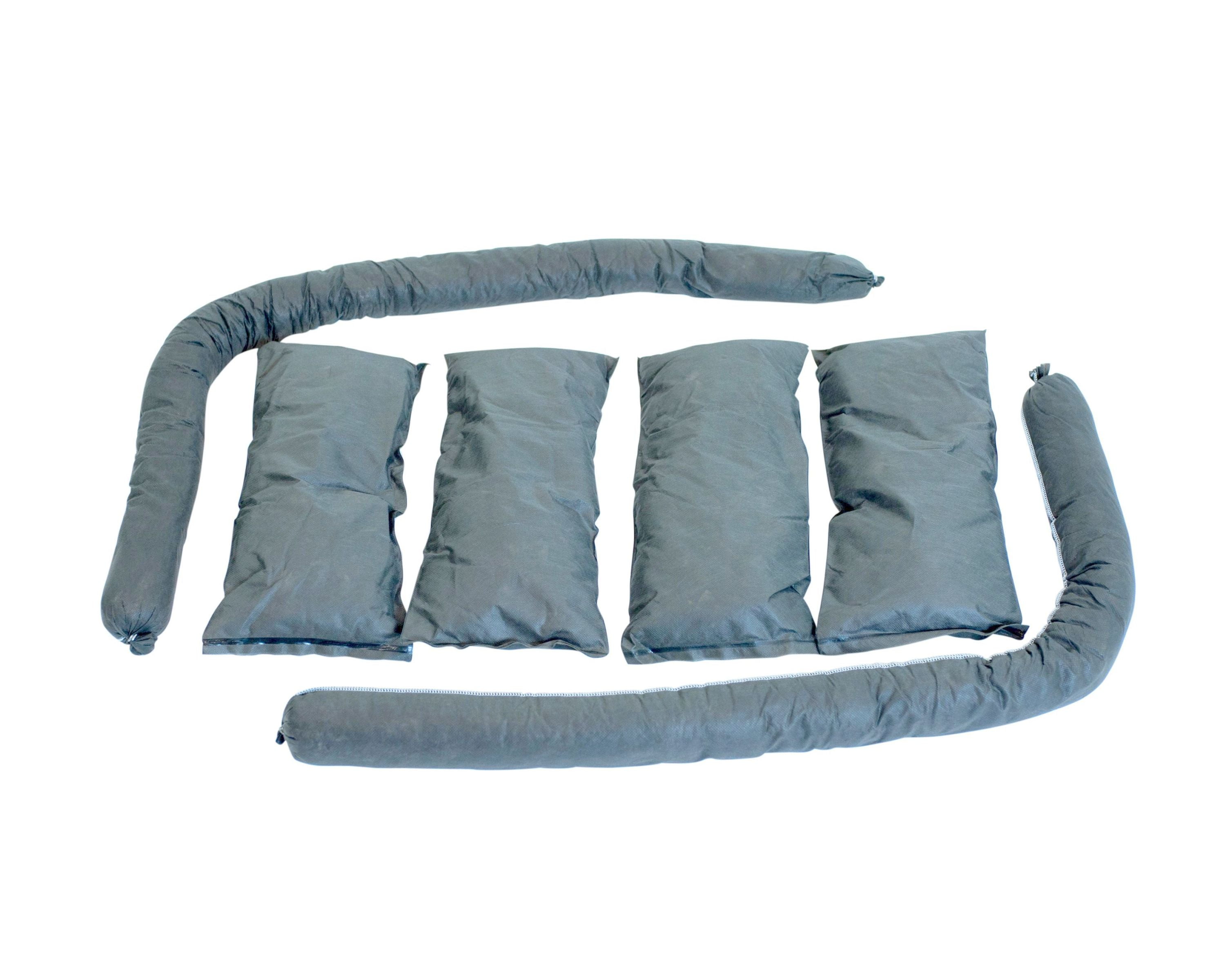 Cleanup Stuff Water Absorbent Kit With Water Absorbing Hurricane Socks