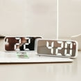 thumbnail image 1 of Vrorvz Réveil Multifonction USB avec Affichage de la Température et de la Date Écran LED Mode Nuit Réglage de la Luminosité Design Miroir Matériau Plastique Longue Durée pour Maison Bureau Chevet, 1 of 6