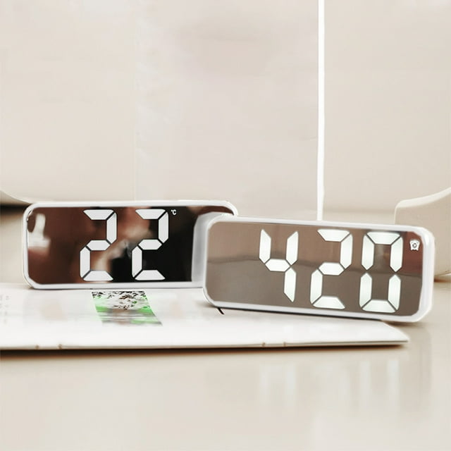 SuoKom Horloge de Chevet Horloge Miroir Usb Horloge Multifonction avec Affichage de la Température Horloge Led Grande Police Réveil de Chevet avec Affichage de la Date