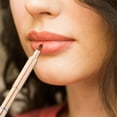 thumbnail image 4 of Pincel para labios, pincel para brillo de labios, pincel para lápiz labial, pincel de maquillaje para mujer, aplicador de brillo de labios de viaje, 4 of 7