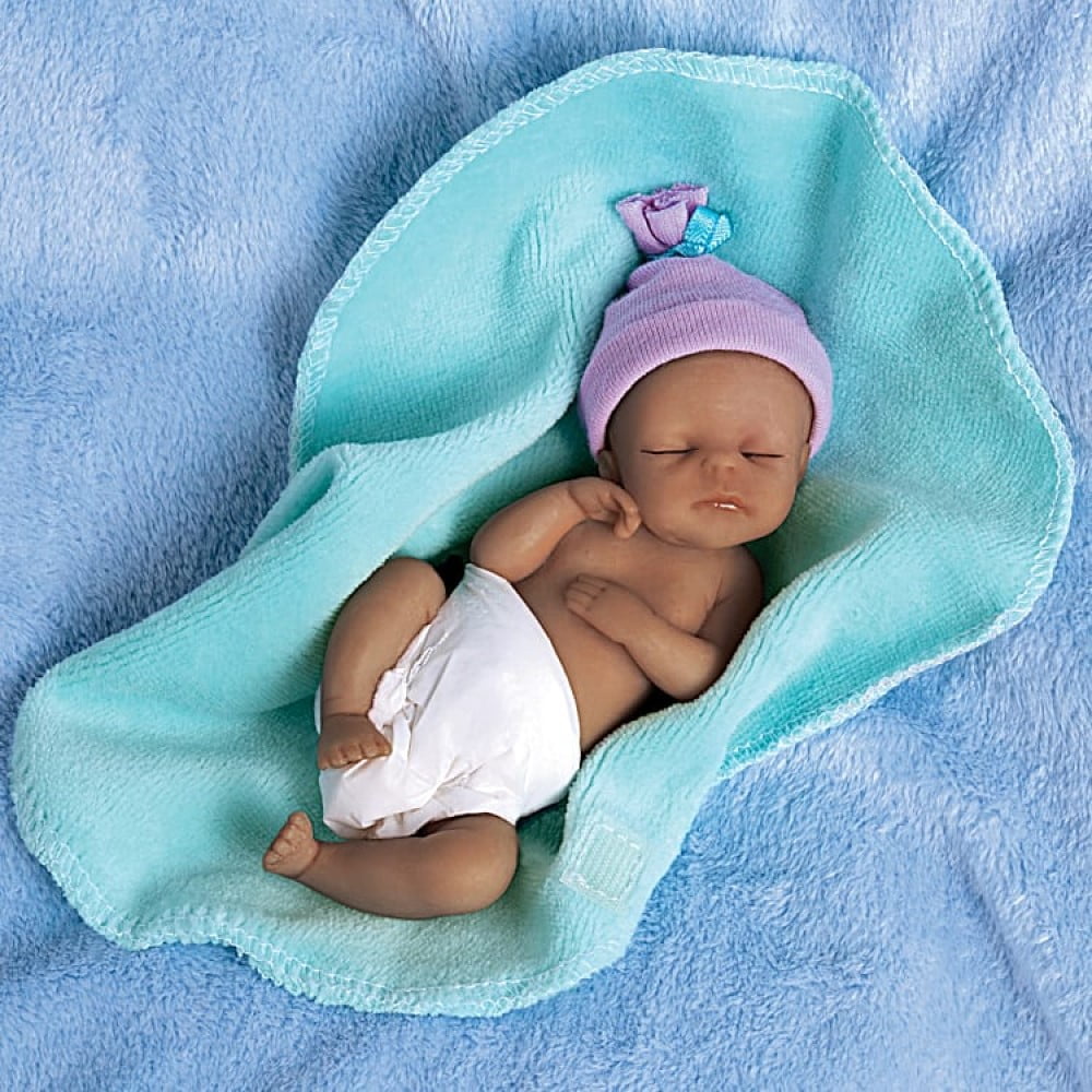 The Ashton-Drake Galleries Bundle Babies Baby Doll