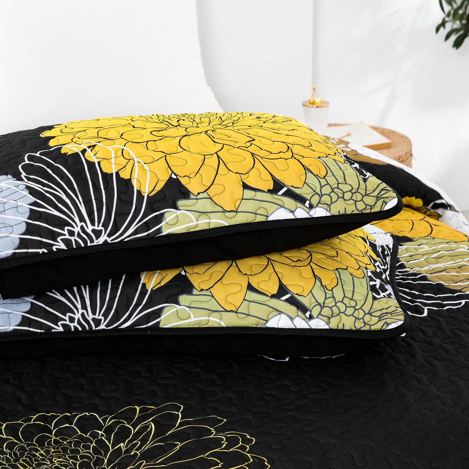 Dintszyayue Yellow Floral Quilt Set Queen Size,1Bedspreads and 2Pillowcases Bohemian Soft Adult(90"x96")