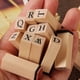 thumbnail image 5 of Juego básico de cuadernos 42 de inglés retro de madera con letras y números, 5 of 8