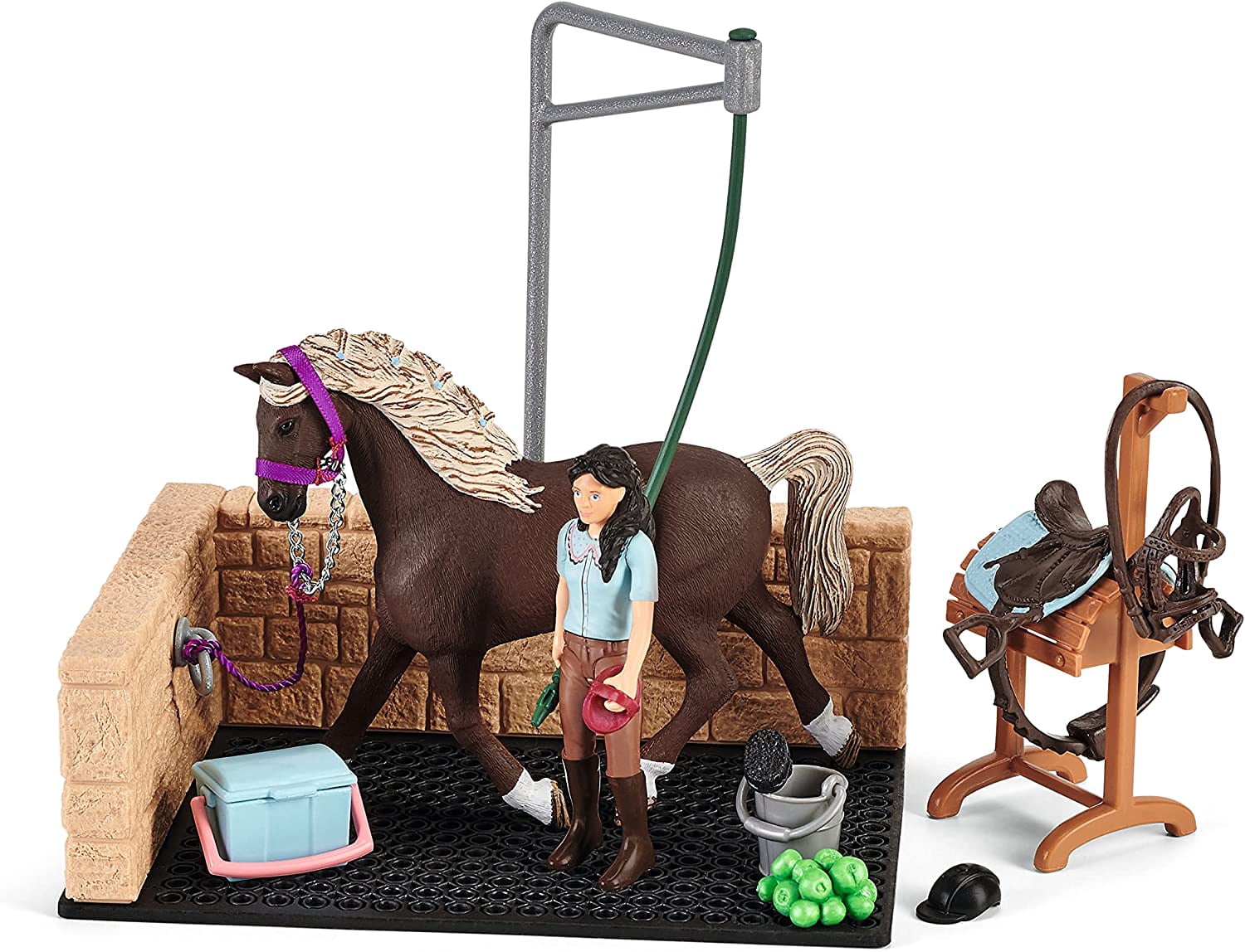 Schleich - Horse Club: Equestrian Washing Area Playset with Rider Emily, Luna & Accessories, 19 Pcs