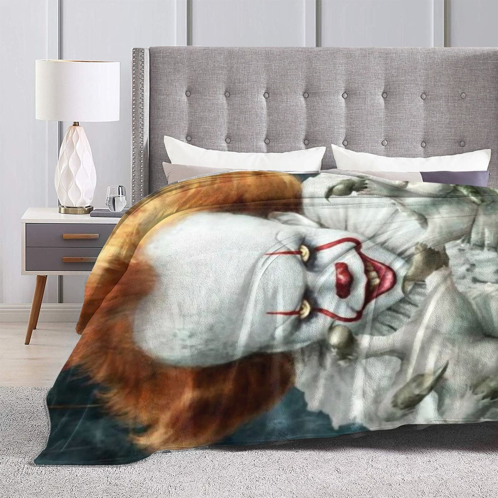 Pennywise blanket hot topic hot sale