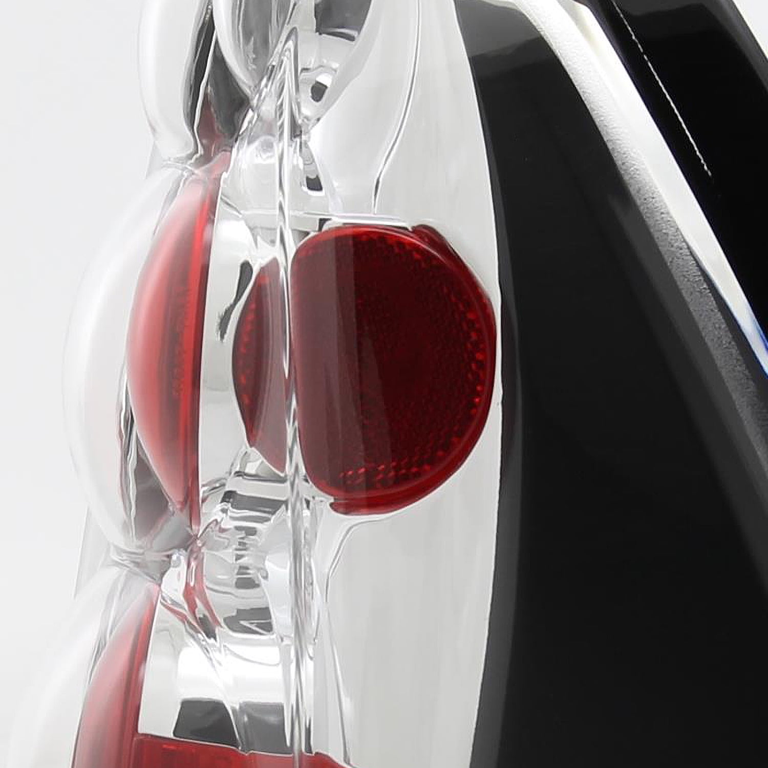 Spec-D Tuning Chrome Housing Clear Lens Tail Lights Compatible with 2004-2007 Chevy Malibu All Models Except Maxx, Left + Right Pair Assembly