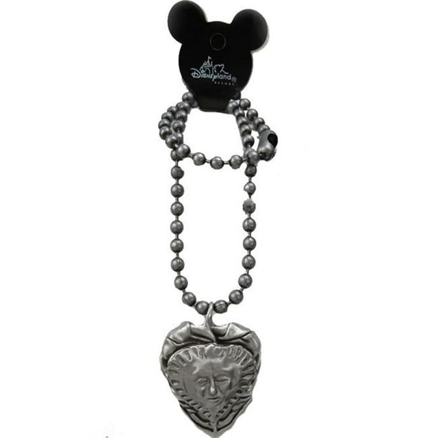 Authentique Collier Pirate of the Caribbean en Forme de Grand Cœur Disney