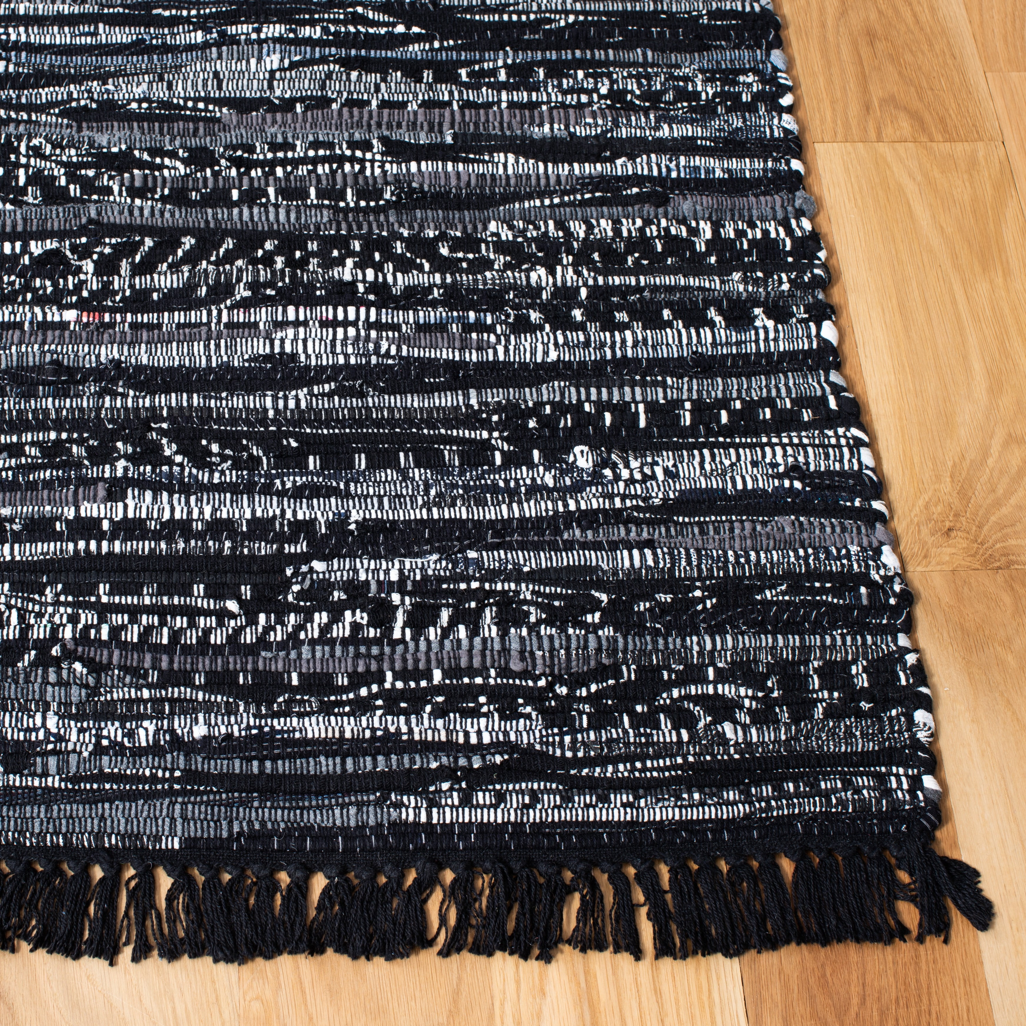 SAFAVIEH Rag Robynne Striped Cotton Area Rug, Black, 4' x 6'