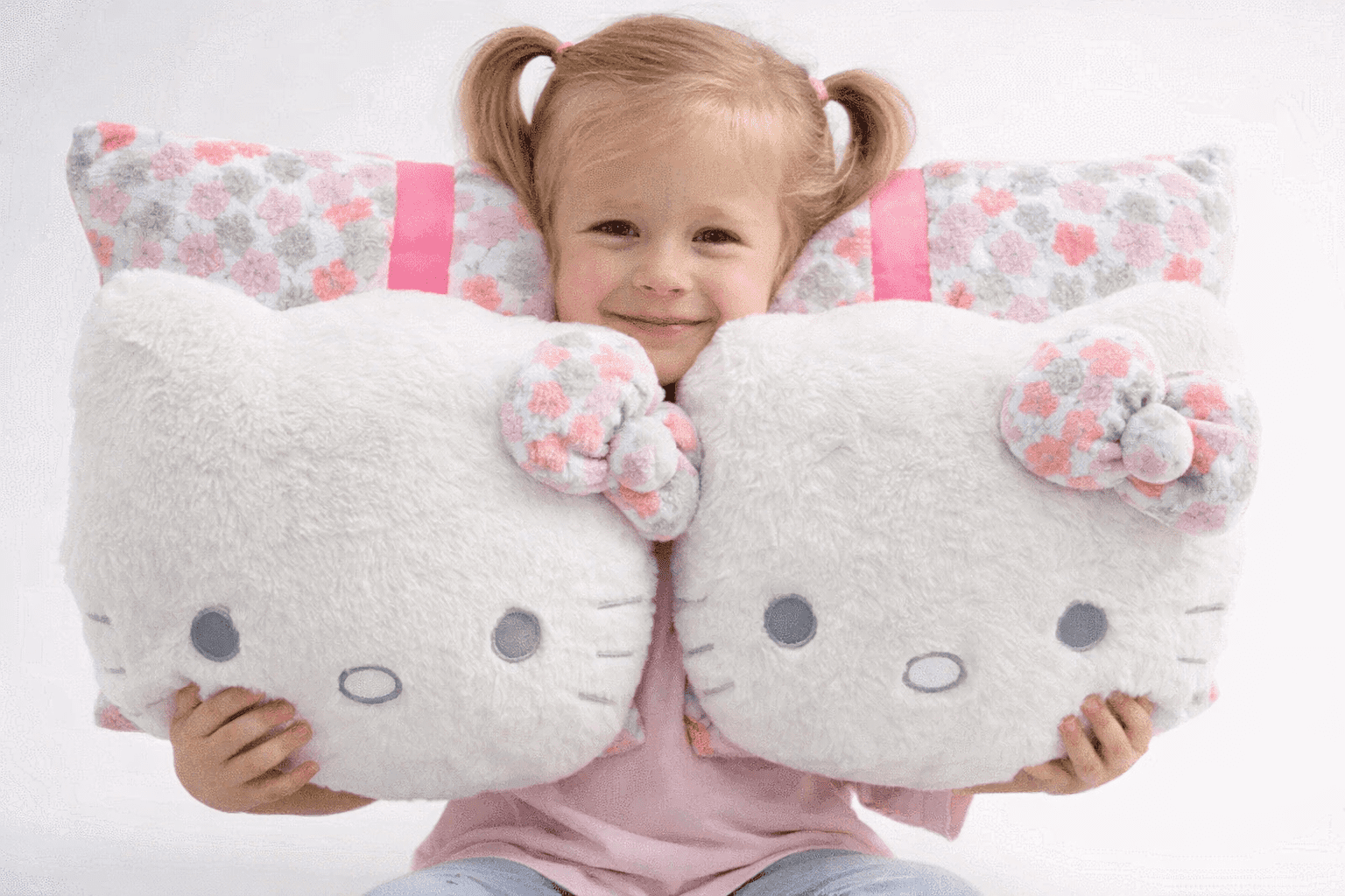 Hello Kitty 2 Pack Decorative pillows