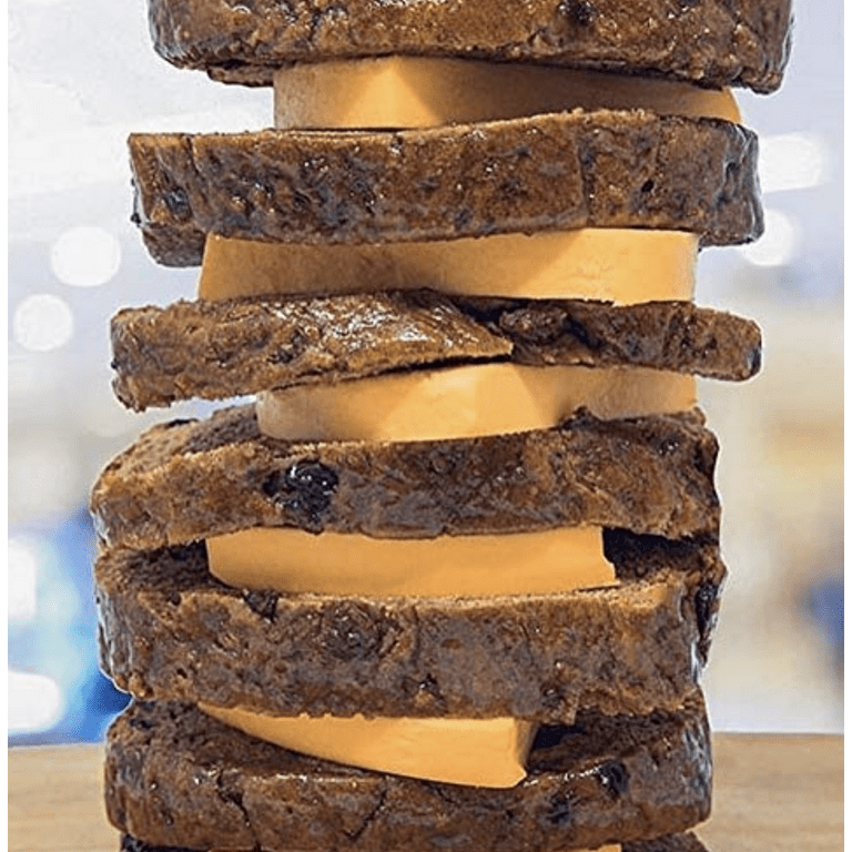 HTB Jamaican Freshly Baked Spice Bun 28oz - Walmart.com