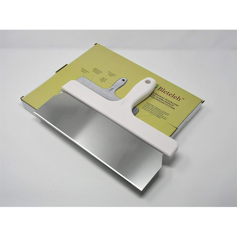 Dough Cutter Stainless Steel Blade Flexible Multi-purpose Tool  Polypropylene Handle Dimension 18 x 10 h cm.