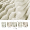 thumbnail image 2 of Cobija Frazada Afelpada Dreamlab Flannel de Rayas Ultra Suave | Blanket Cobertor Polar Invierno para Cama o Manta para Sofa | Frazada Calientita, Hipoalergénica | Colcha Marfil, 2 of 7
