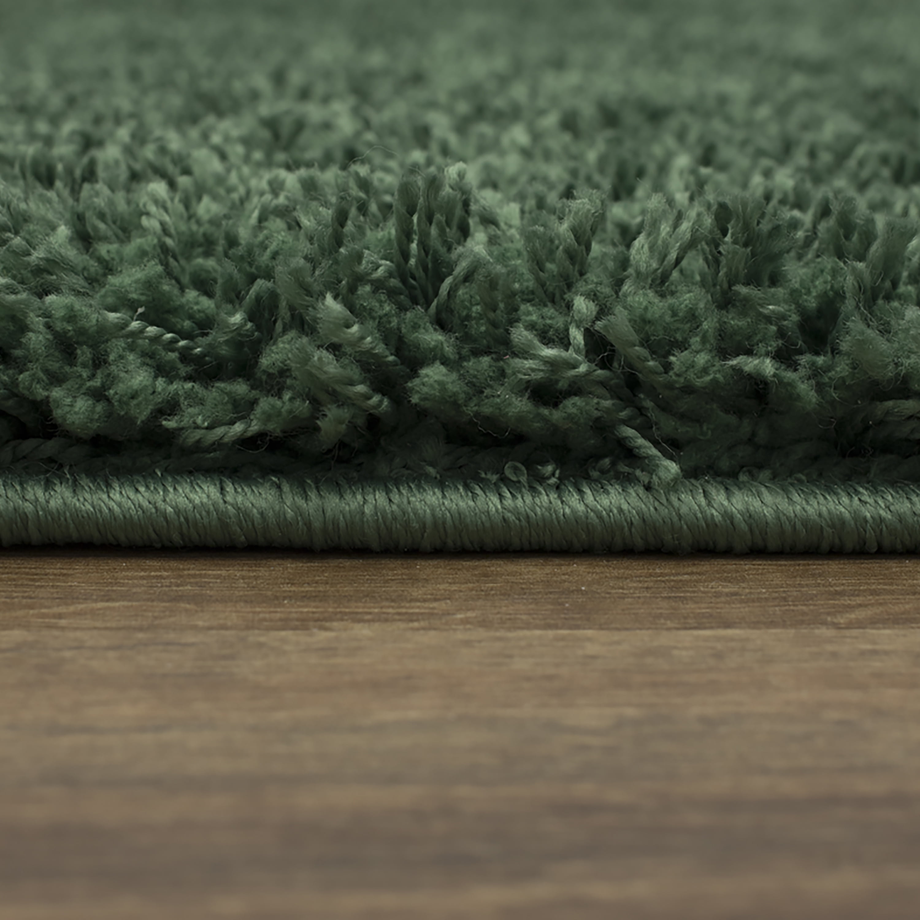 Mohawk Home Willow Creek Solid Shag Area Rug