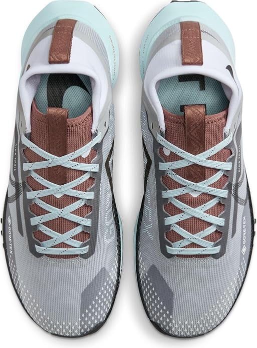 Nike Women's Pegasus Trail 4 Gore-TEX Waterproof Trail Running Shoes, Size 6