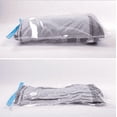 thumbnail image 3 of Bolsas de almacenamiento al vacío, paquete de 2, bolsas selladoras que ahorran espacio para ropa, mantas, edredones con bomba manual, 3 of 5
