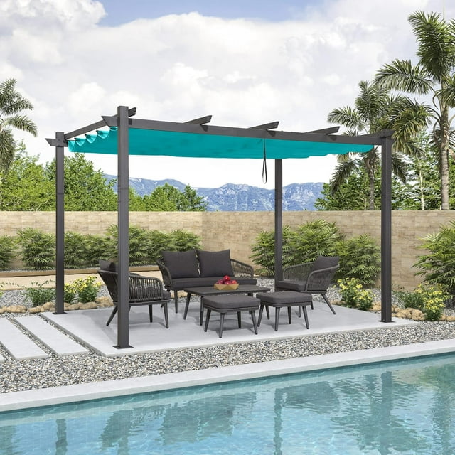 Un Treillis en Aluminium pour Fleurs et Vigne