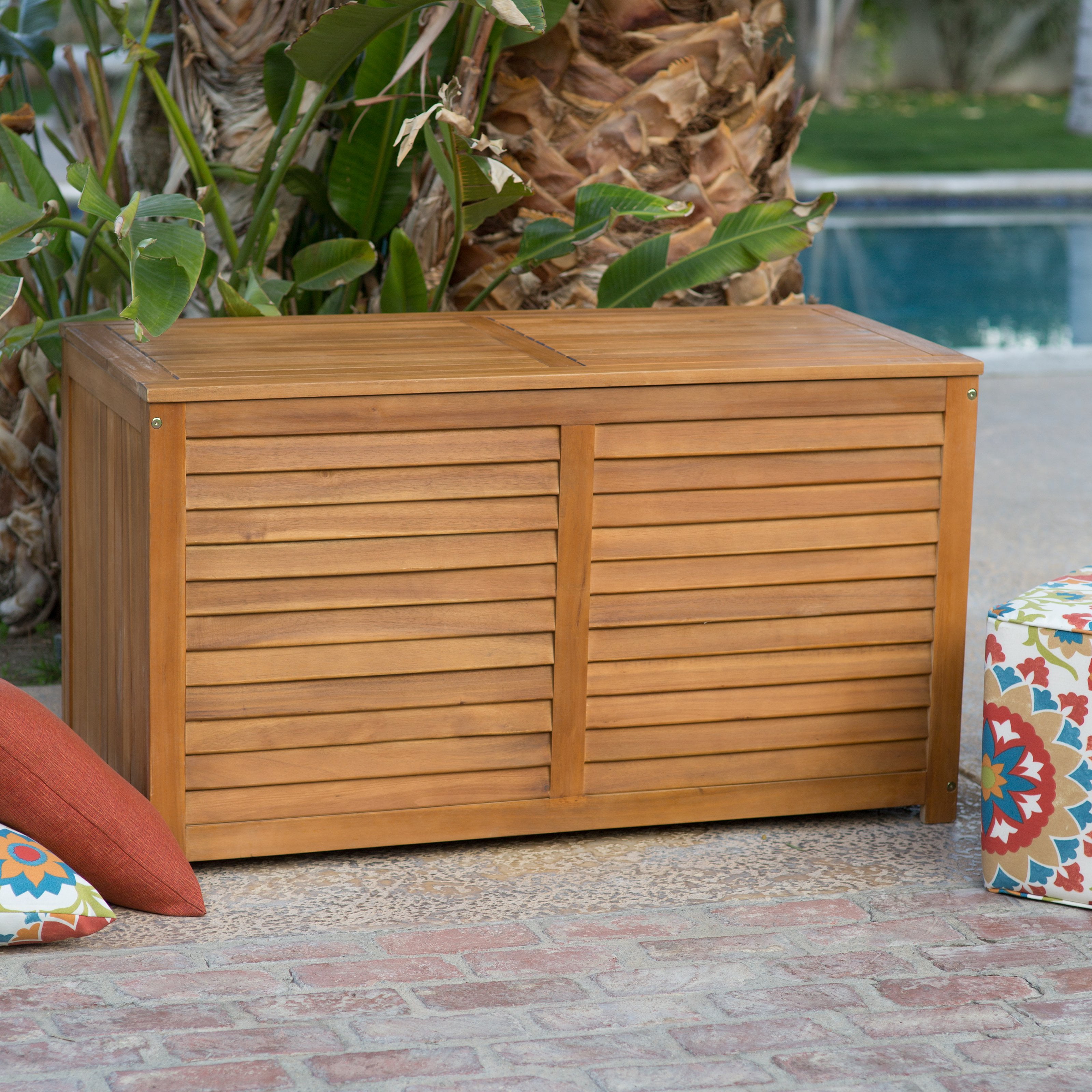 Coral Coast Atwood 90-Gallon Outdoor Wood Storage Deck Box by