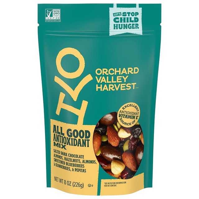 Heart Healthy Mix, Almonds, Cranberries, Walnuts, and Chickpeas, Gluten Free, Non-GMO, No Artificial Ingredients, 1 oz (Pack of 8), On-The-Go Snack For The Whole Family