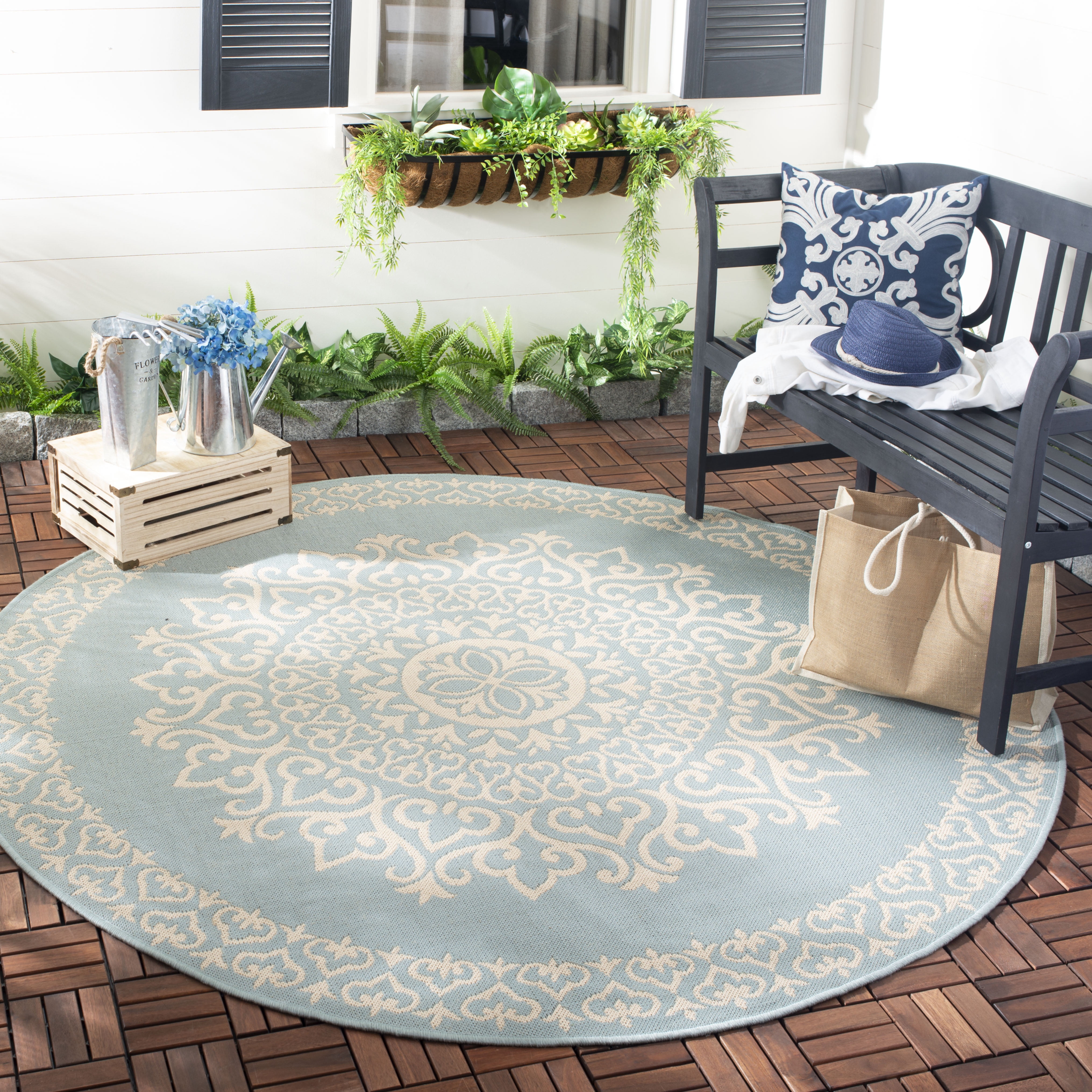 SAFAVIEH Beach House Lynette Medallion Indoor/Outdoor Area Rug, Cream/Aqua, 8' x 8' Round