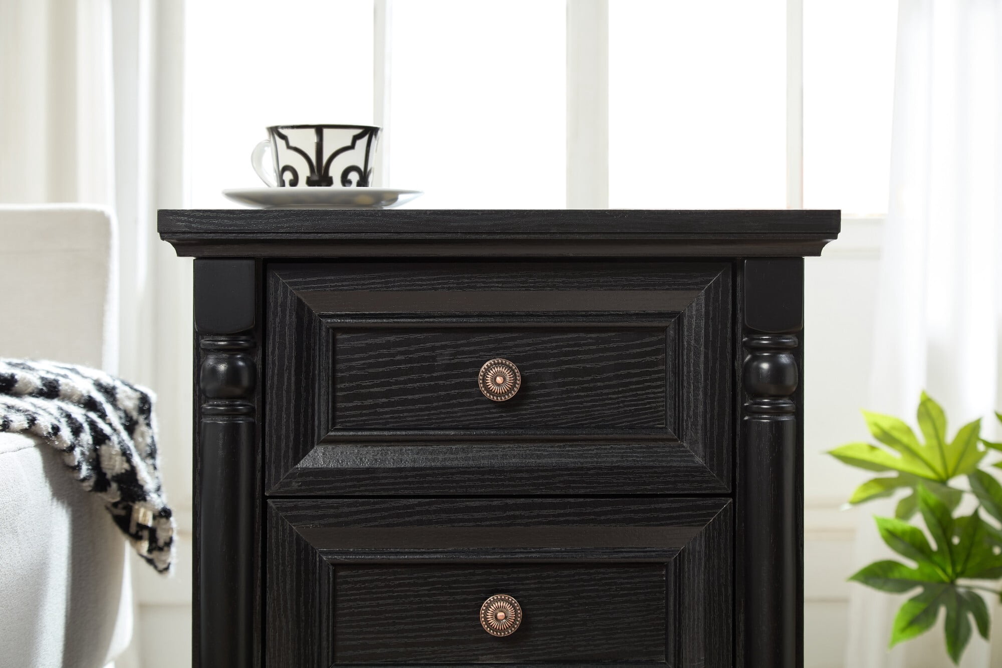 AENKYO Farmhouse 3-Drawer Nightstand with Charging Station, Rustic Wooden End Table for Bedroom & Living Room, Black