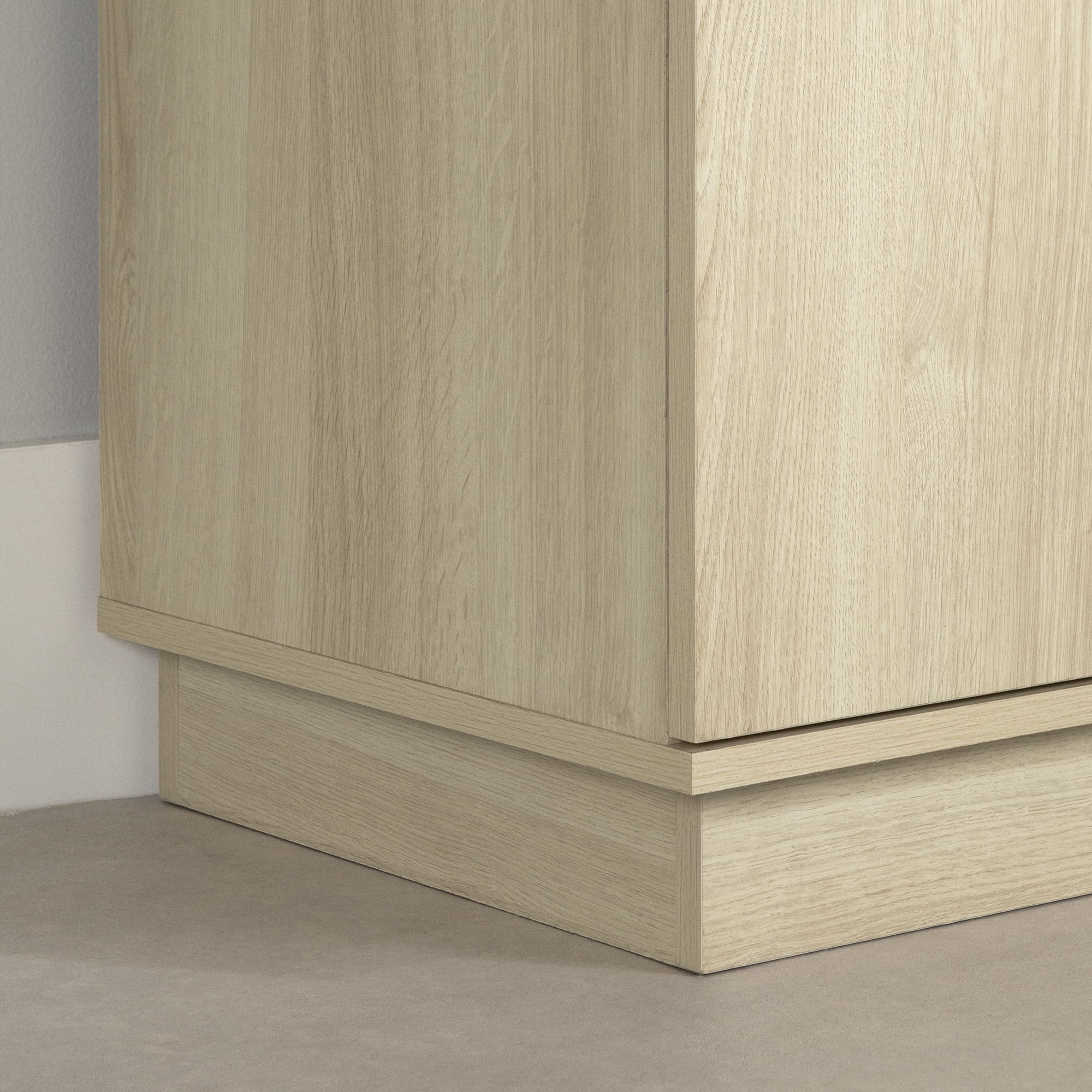 South Shore Liora 4-Door Bookcase with Shelves, in Bleached Oak