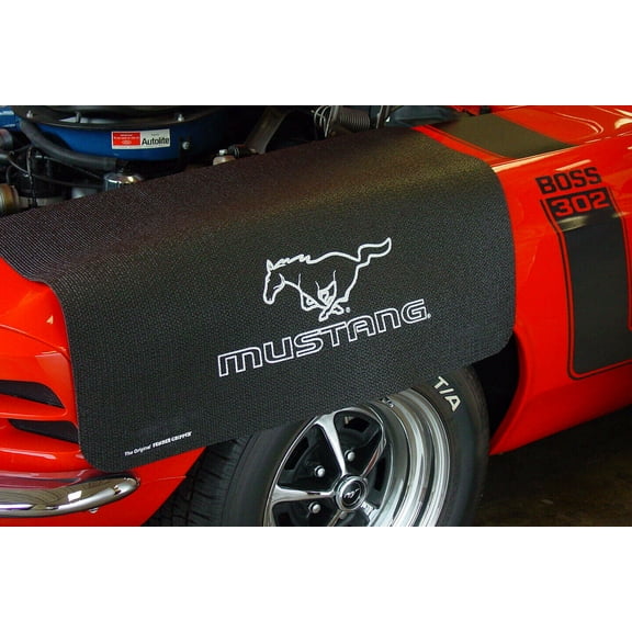 Fender Gripper FG2105-1 Fender Cover Mustang Running Pony Logo