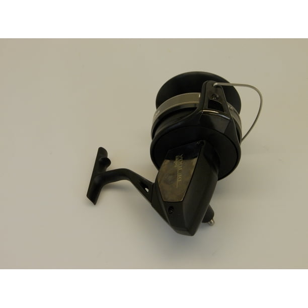 Daiwa DF 100A Giant Surf Spinning Reel - Walmart Business Supplies