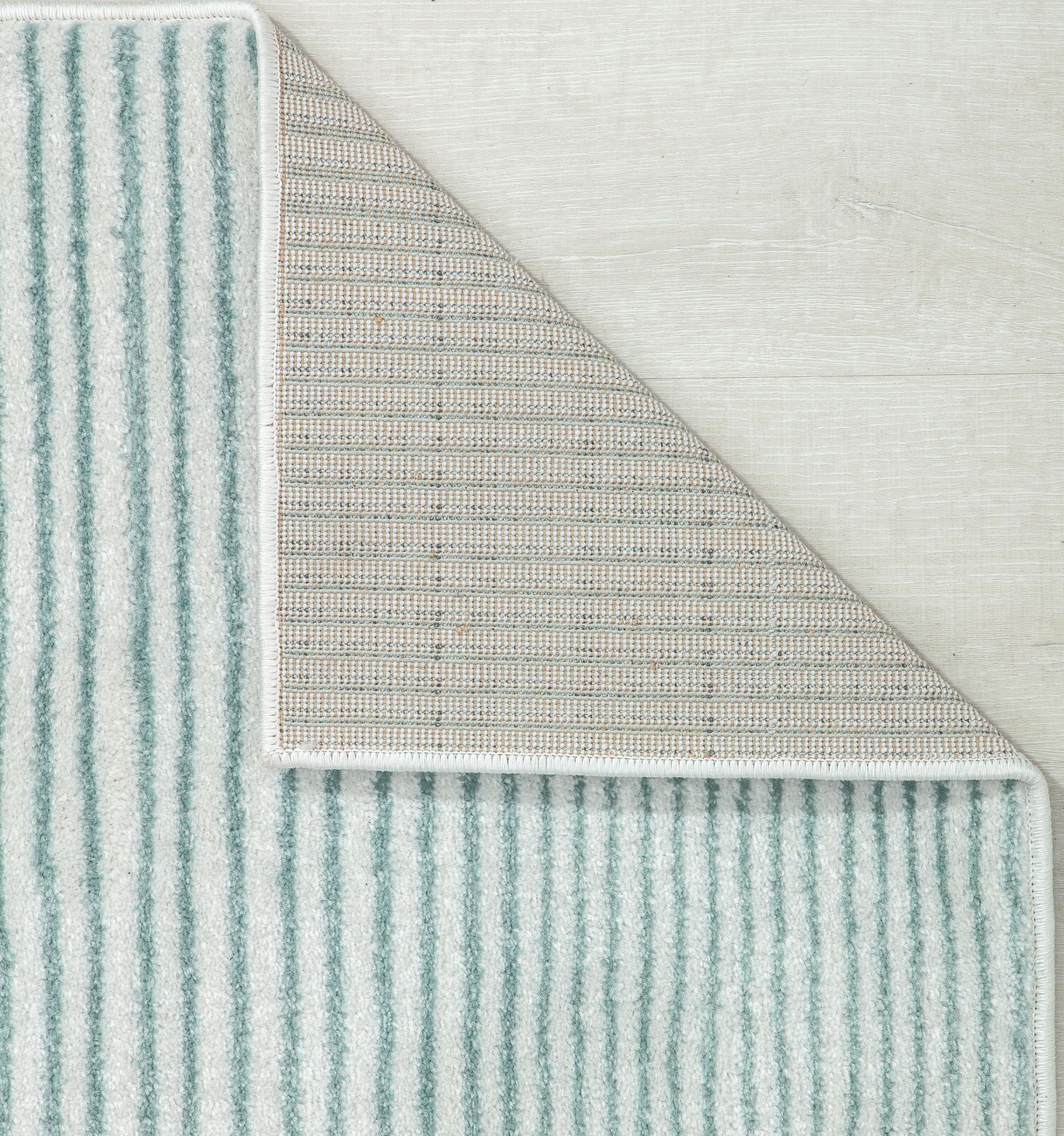 Isaac Mizrahi Jaxon CM20A Peppermint Pinstripes Geometric Contemporary light blue Area Rug, 2'6" x 8'