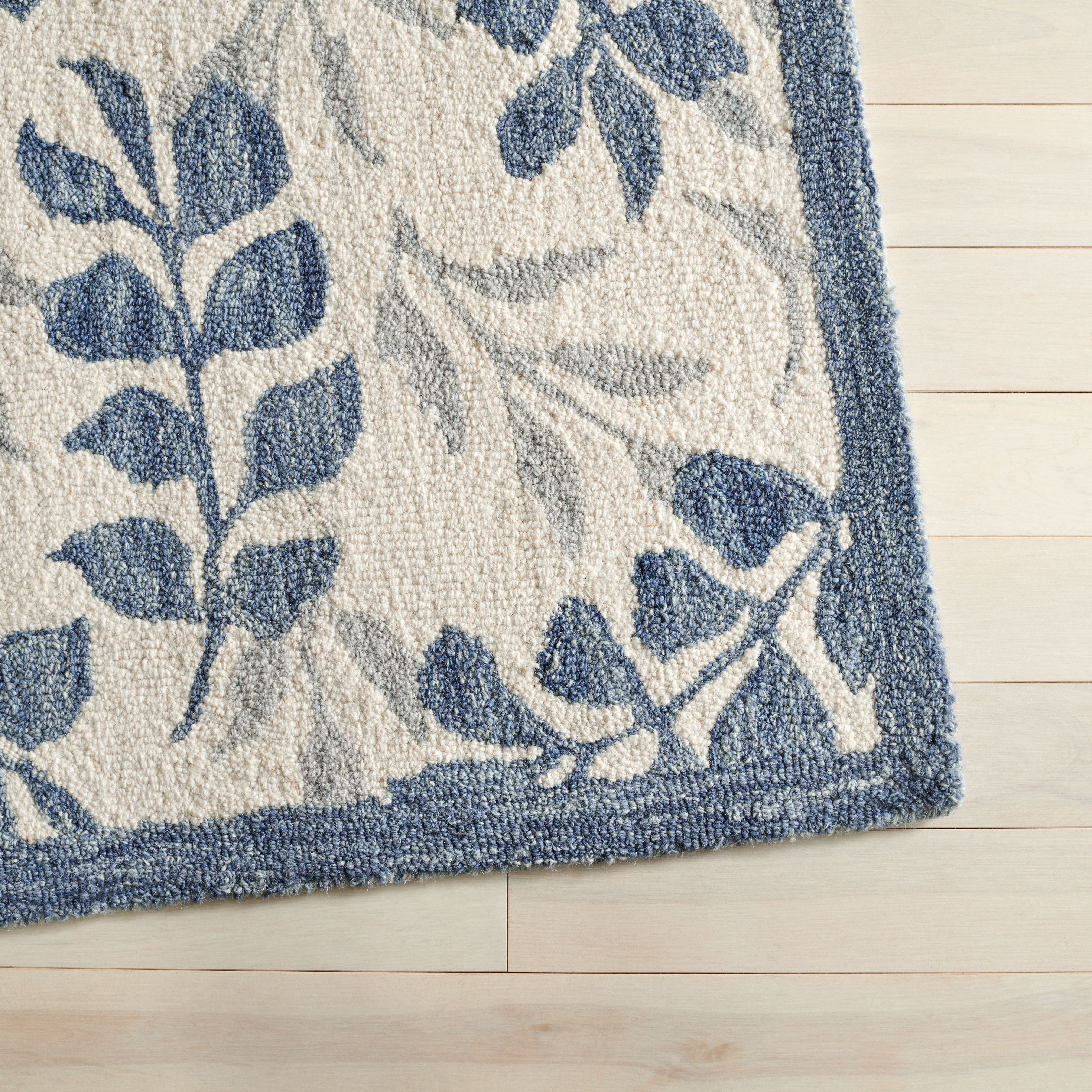 SAFAVIEH Martha Stewart Jardin Floral Area Rug, Ivory/Grey, 5' x 8'
