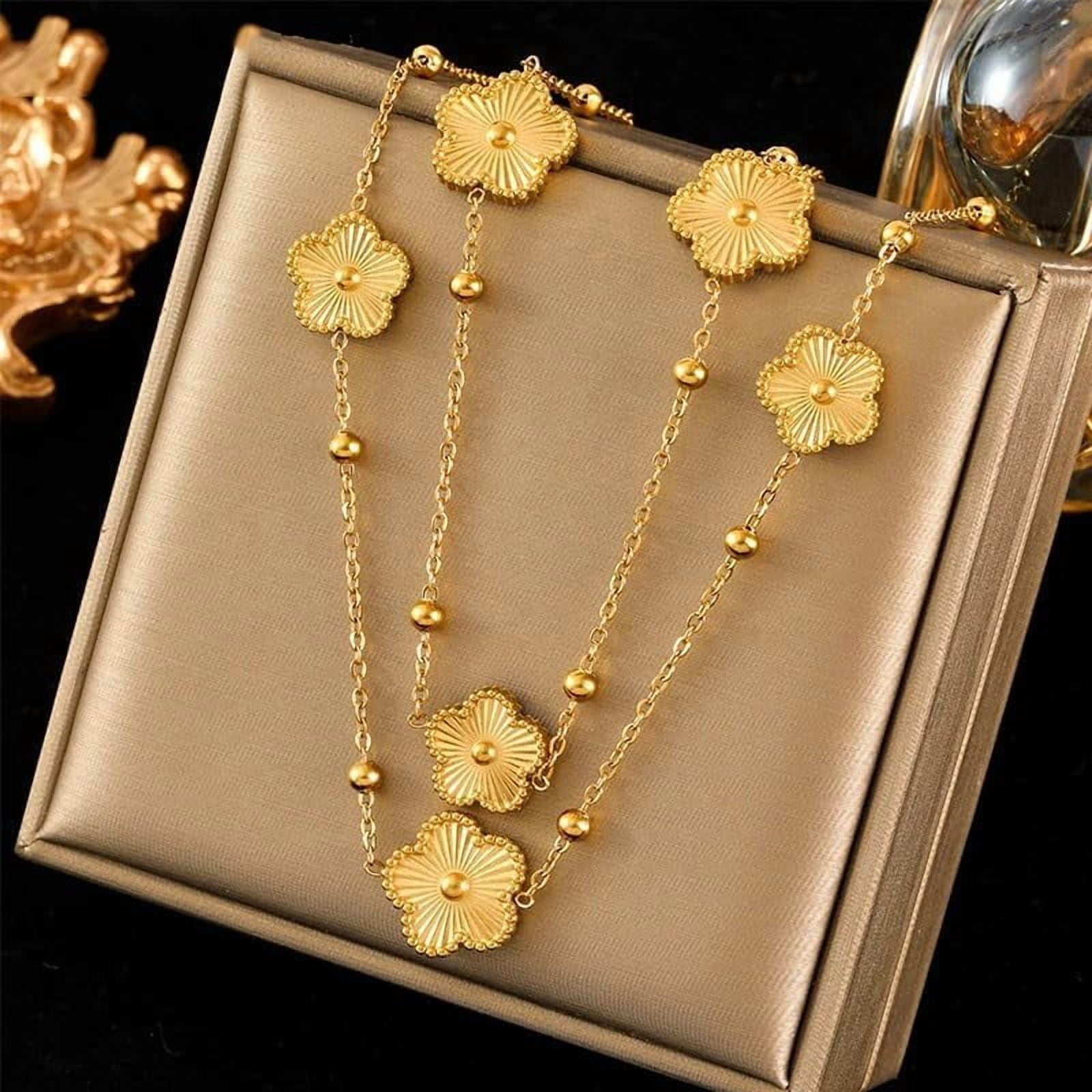 Clover Jewelry Set 18K Gold Plated Stainless Steel Necklace with Flower Design Four leaf clover for Women, Elegant Four Leaf Clover Necklace Floral Style Jewelry