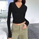 thumbnail image 5 of Camisas de Larga de Moda para Mujer, Blusas de Otoño con Cuello en V, Ajustadas y Recortadas, Conjuntos Y2K. Negro XXXL, 5 of 7