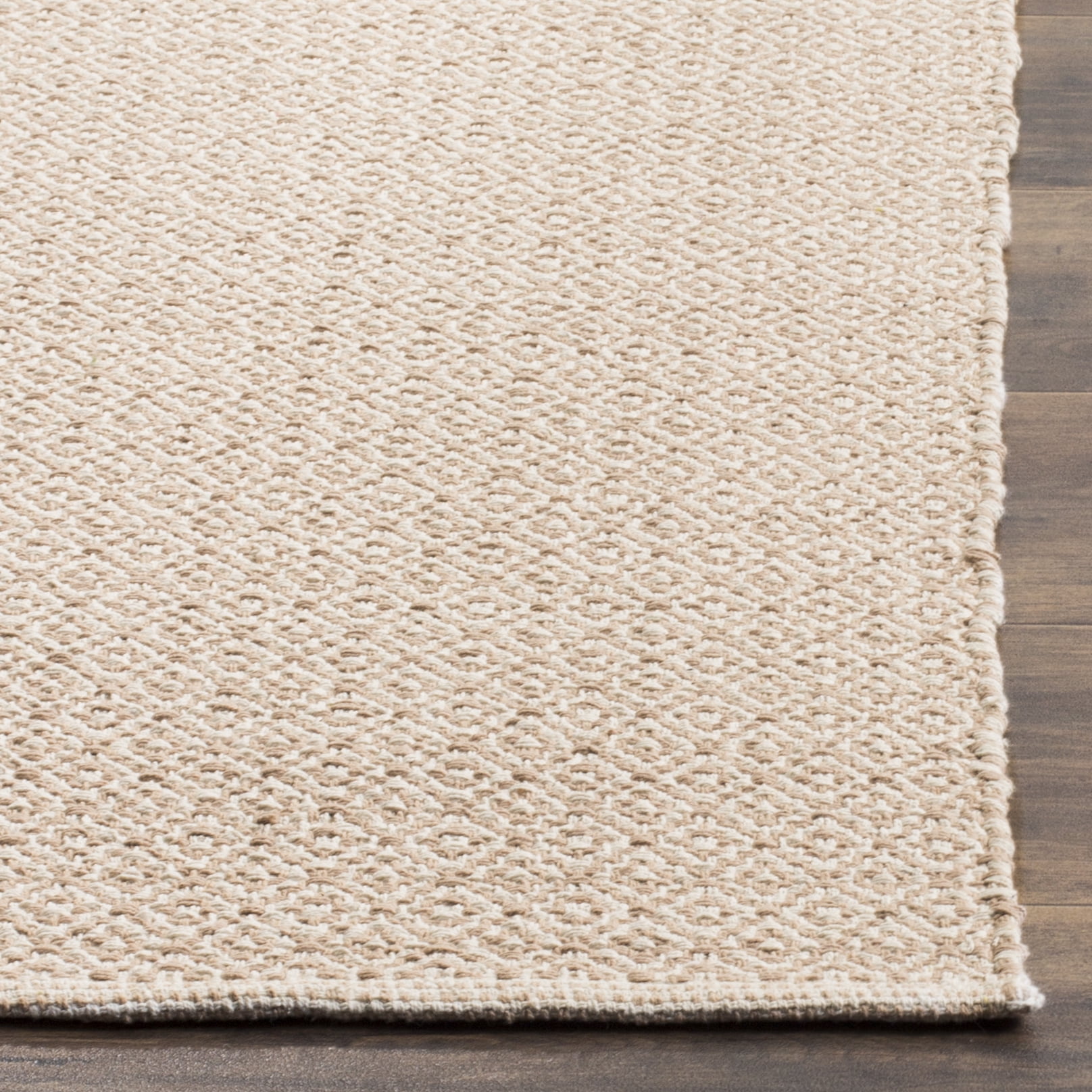 SAFAVIEH Montauk Audra Geometric Cotton Area Rug, Ivory/Beige, 6' x 6' Square