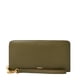 thumbnail image 1 of Cartera de Mano Fossil Logan con Cierre, Color Oliva, 1 of 5