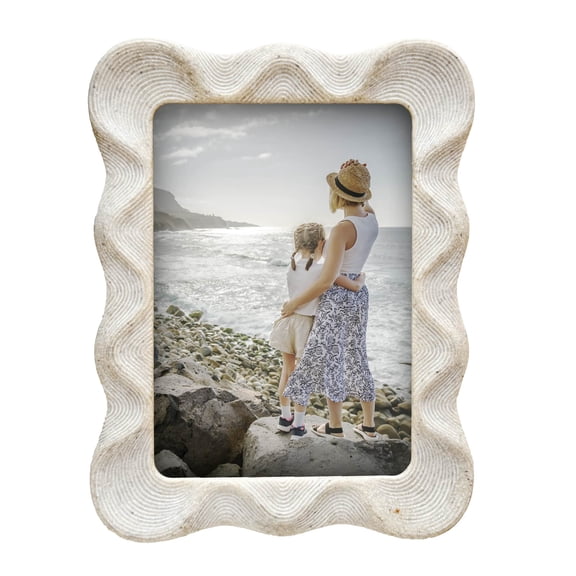 OneDesign Home Wavy Artisan 5x7 Sandstone Picture Frame